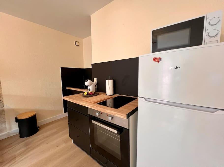 בסאנקון Appartement Climatise 4Prsn Au Pied De La Citadelle מראה חיצוני תמונה